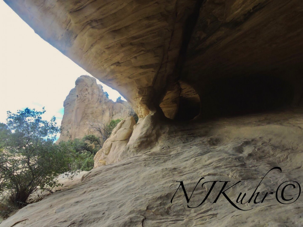 Moonshine Arch Trail