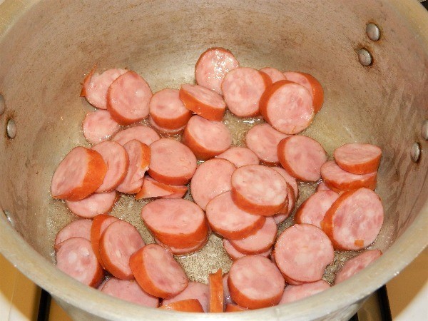 Smoked Sausage Potato Soup-Frying Sliced Smoked Sausage