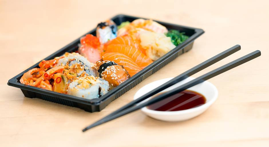 How to master using chopsticks to eat food