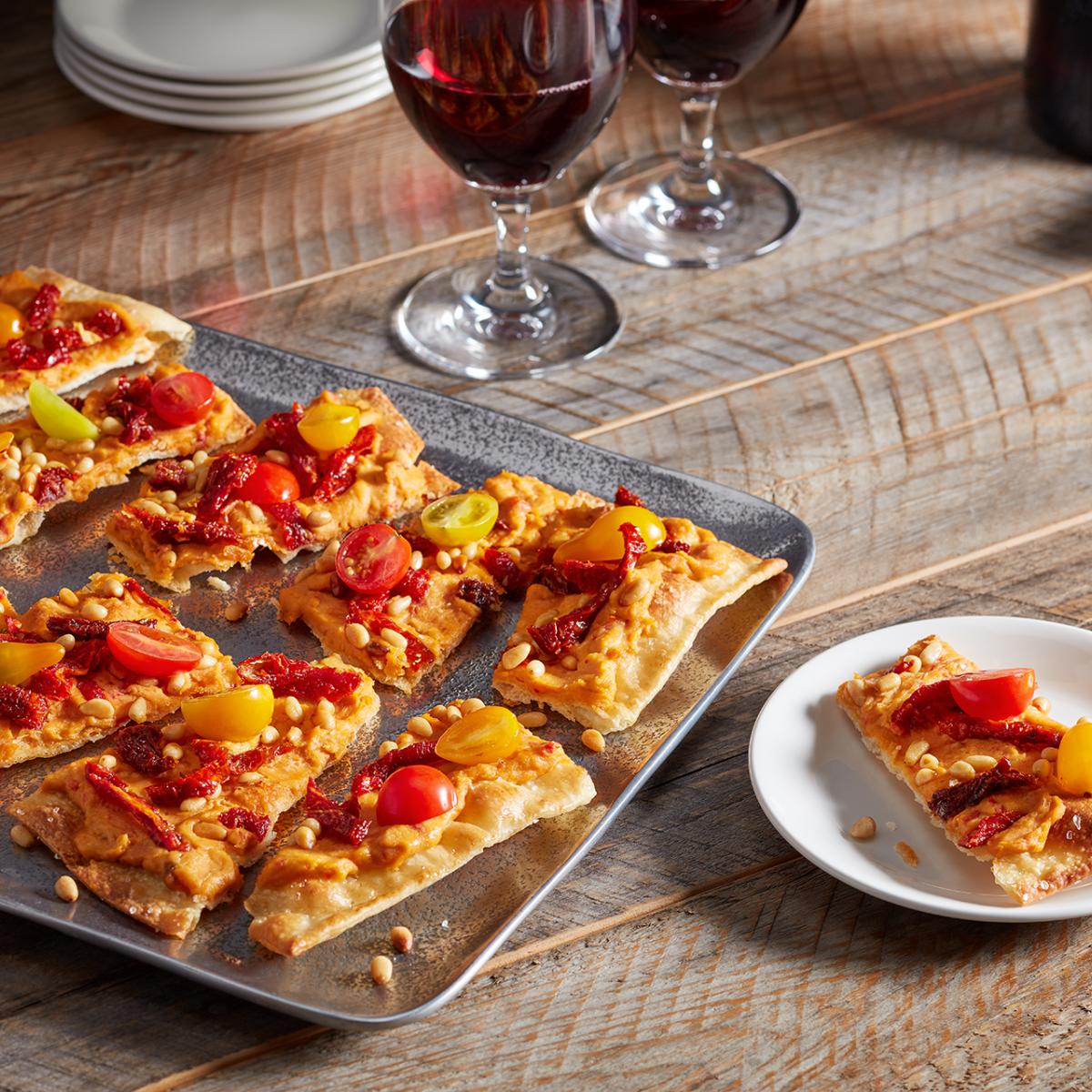 Red Pepper Hummus Flatbread Wewalka