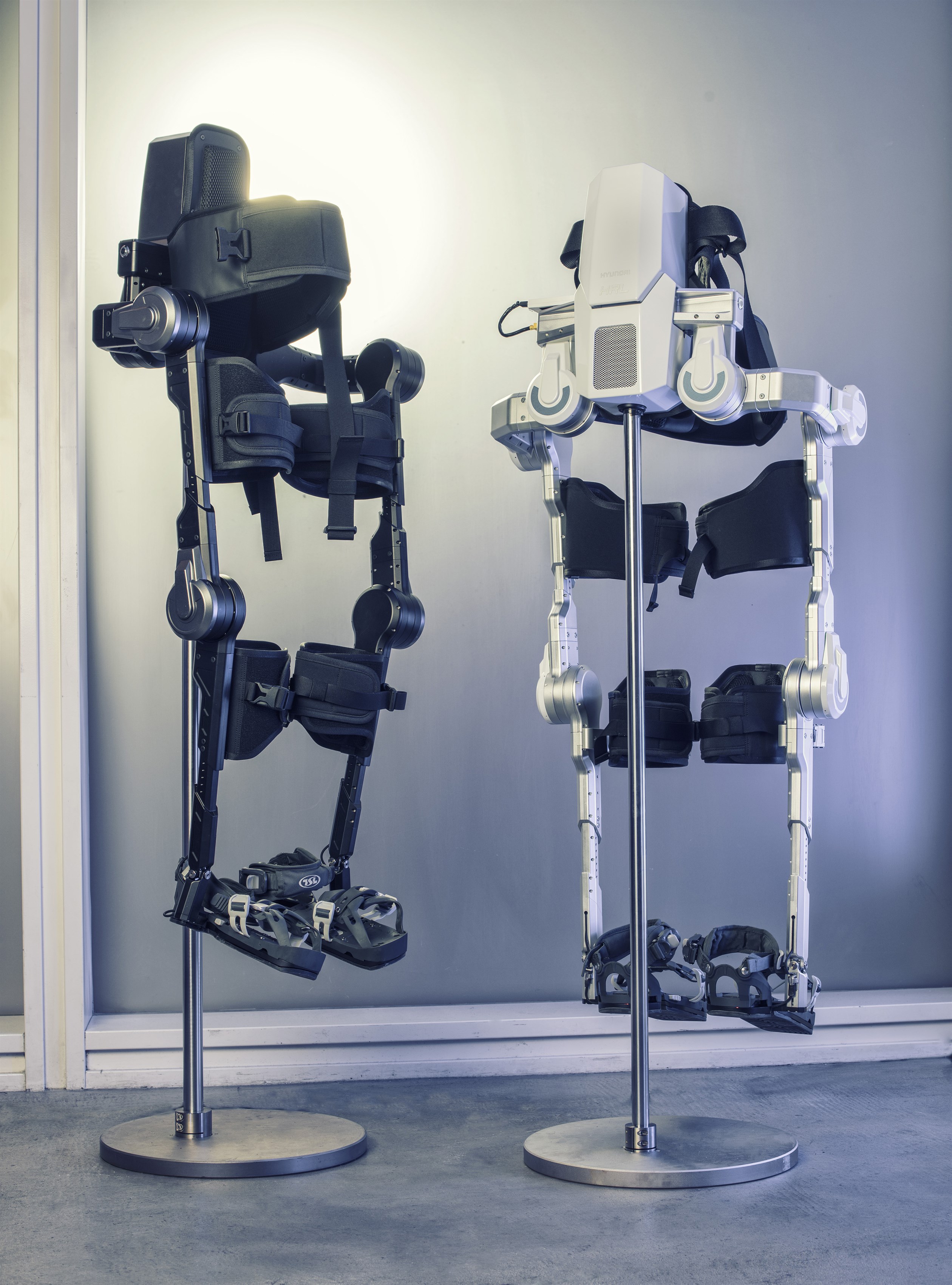 Hyundai reveals wearable robots at CES WHEELS.ca