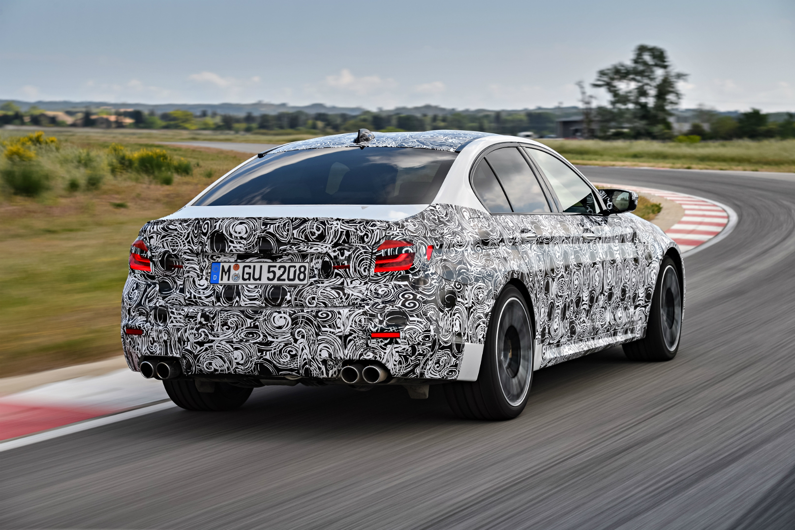 Bmw m5 xdrive
