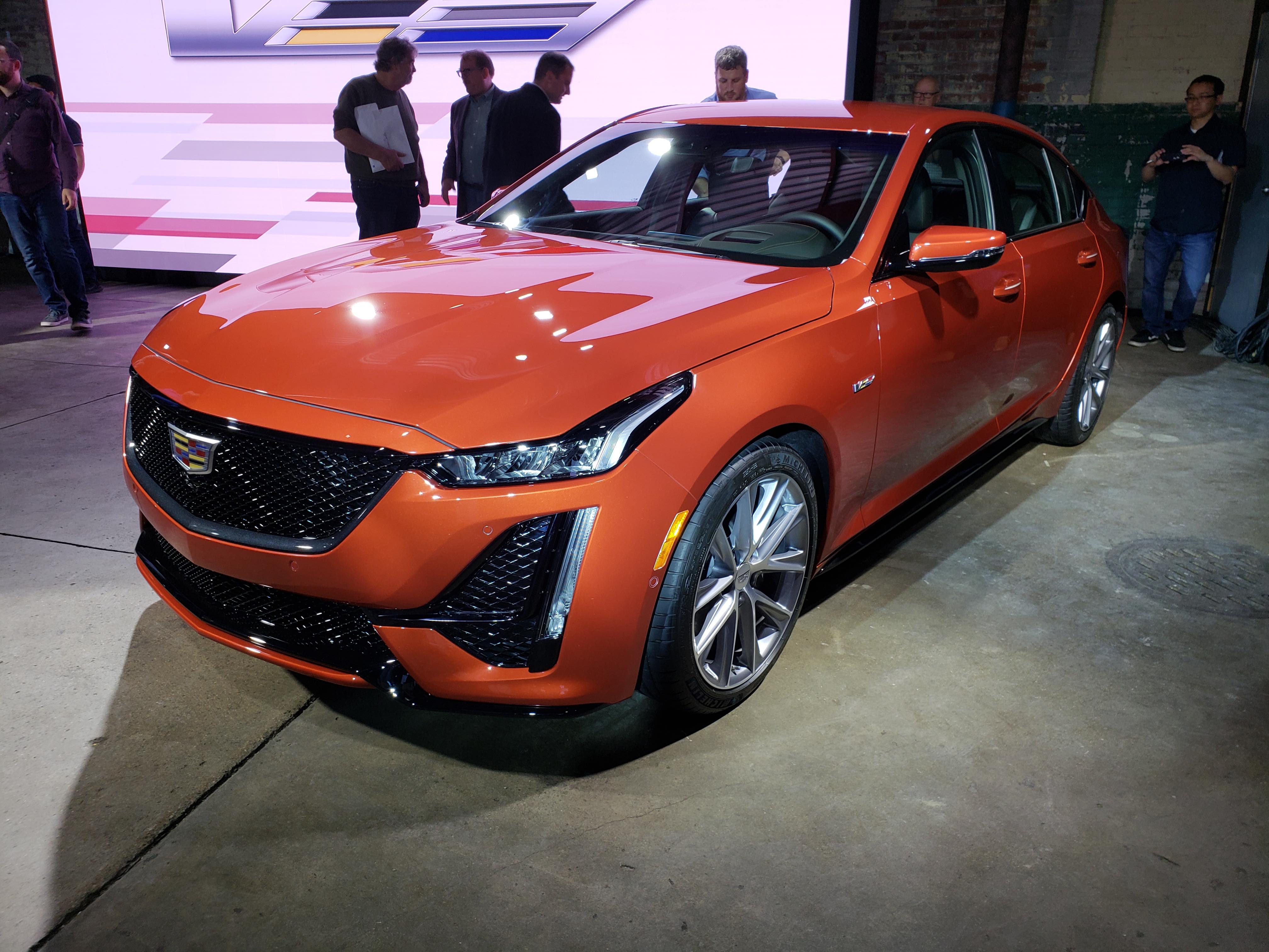 Cadillac CT4-V and CT5-V Revealed in Detroit – WHEELS.ca