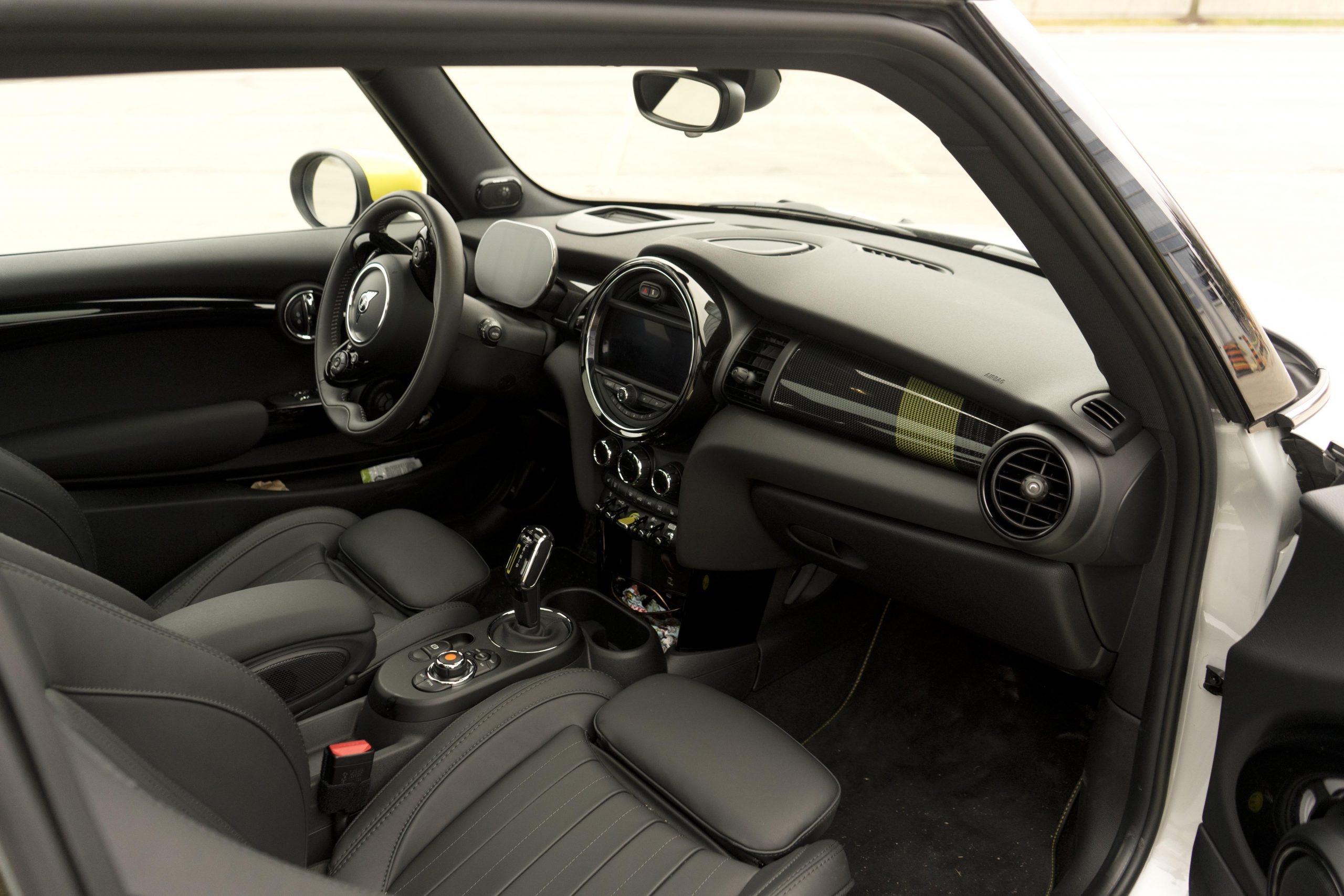 Review: 2021 Mini Cooper SE – WHEELS.ca