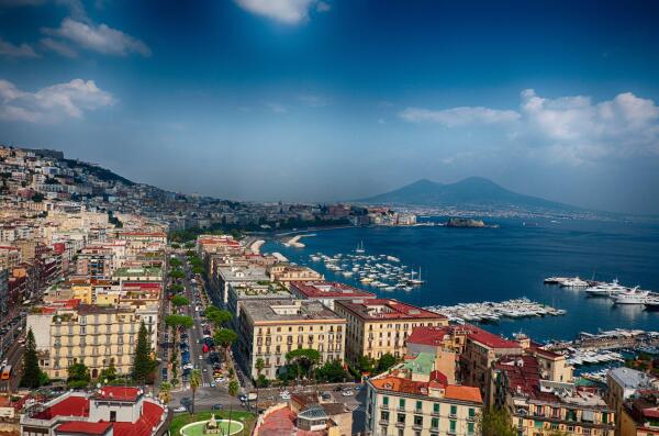 Best Time to go to Naples, Campania , Italy
