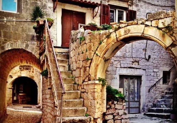 Best Time to go to Trogir, Dalmatia , Croatia