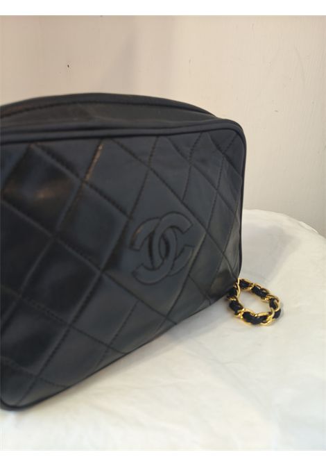 1989 Chanel black lamb leather 24kt gold plated hardware camera bag, shoulder bag Chanel Pre-Owned | CAMERA BAG NERA1989
