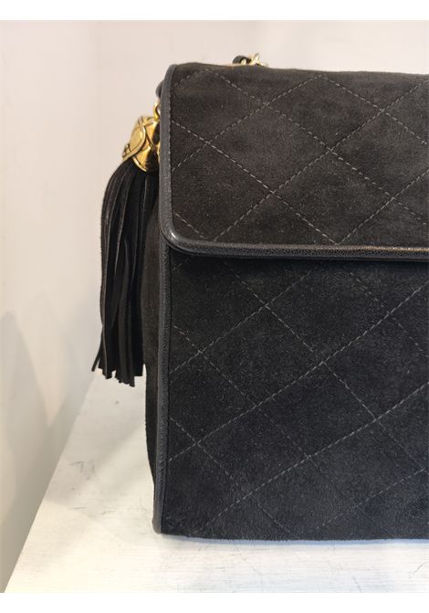1989 Chanel Black suede shoulder bag Chanel Pre-Owned | NERO SCAMOSCIATANERO VINTAGE