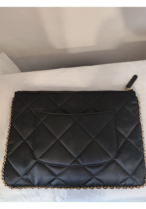 Chanel black satin Gold tone hardware clutch Chanel Pre-Owned | POCHETTE RASOPOCHETTE