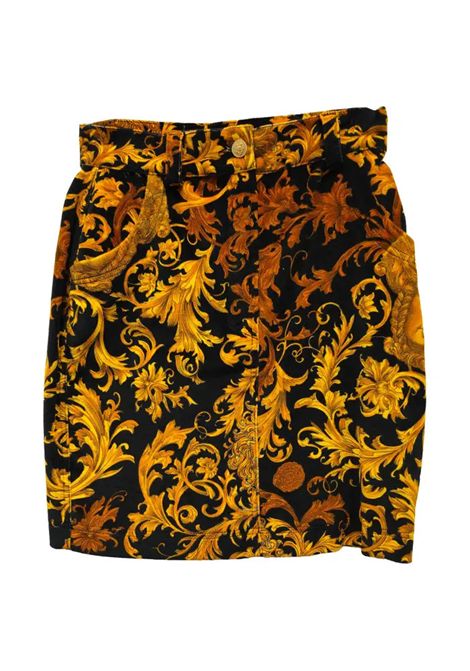 1990s Versace Jeans by Gianni Versace black and gold baroque skirt size 42 it Gianni Versace Pre-Owned | BAROCCOVELLUTINO