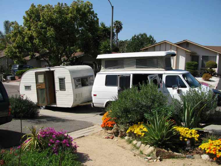 Exterior paint job in Vintage Trailer Discussion Forum