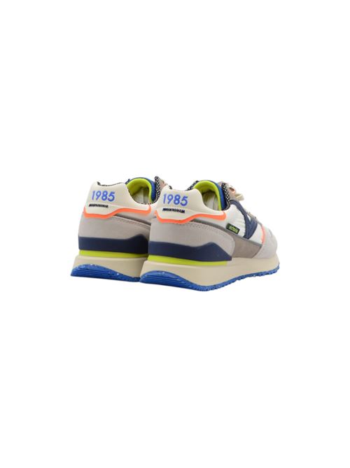  VICTORIA | 8802113CRBIANCO