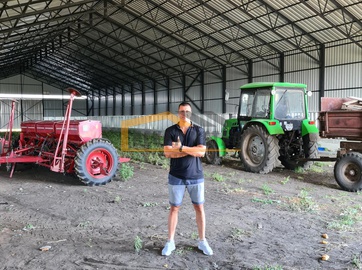 Прямостенный ангар в Славянске Украина