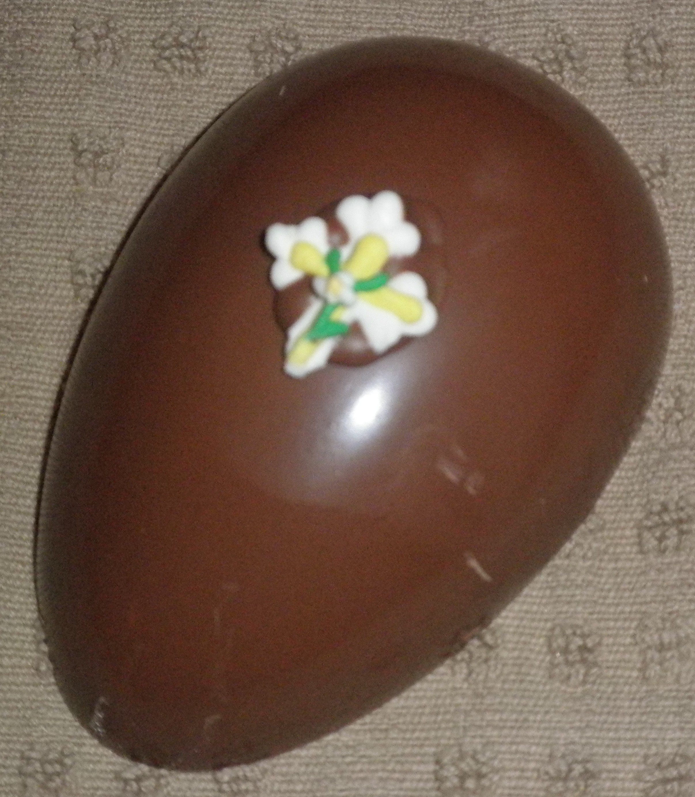 image of candy egg
