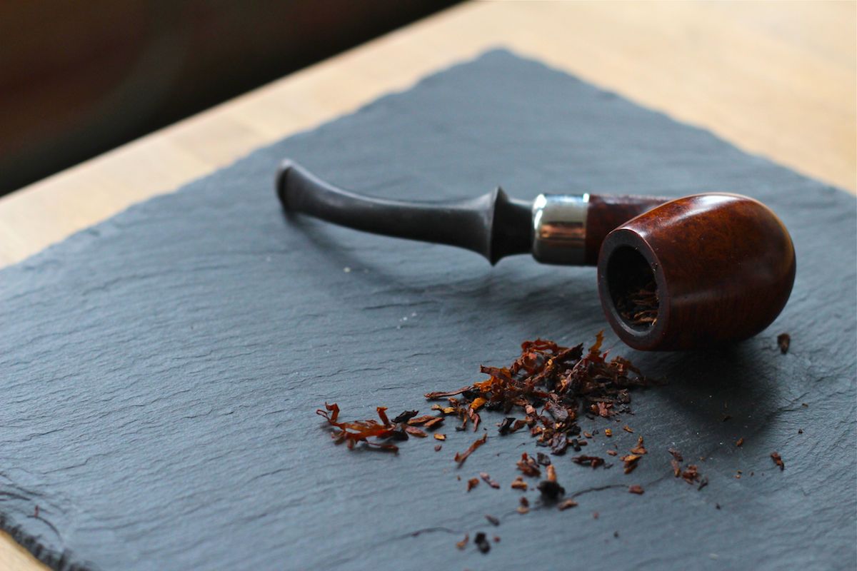 How to Properly Smoke a Pipe Bespoke Post
