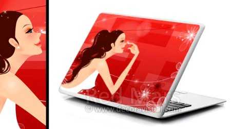 DecoraVisual-mujer-con-fondo-rojo