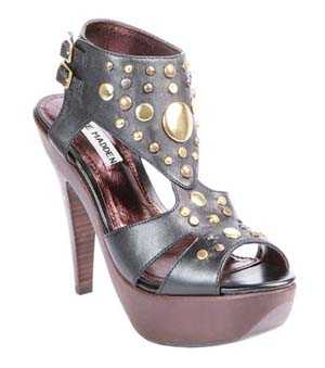 trusst_black-leather_zoom