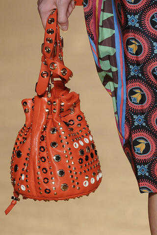 marc_by_marc_jacobs___detalles_892362661_320x480