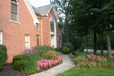 Grovewood Landscape Service Image