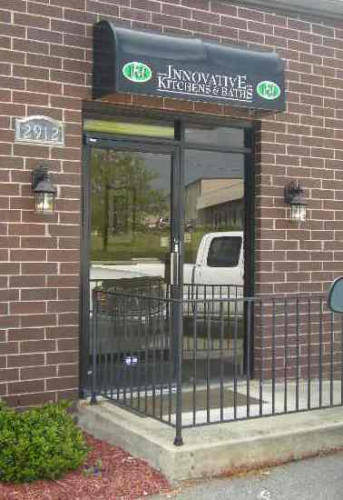 Innovative Kitchens &amp; Baths Logo