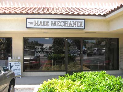 The Hair Mechanix Logo