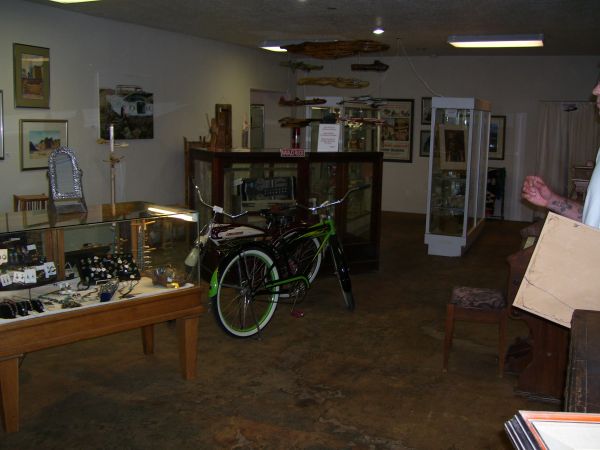 Sole Art &amp; Antiques Logo