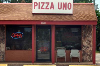 Pizza Uno Logo