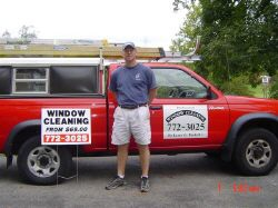 Roanoke Window Cleaning by Larry Puckett Logo