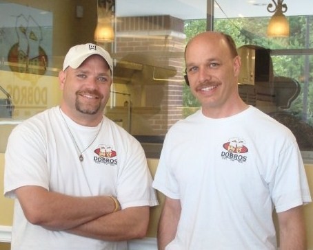 Dobros Pizza &amp; Grill Logo