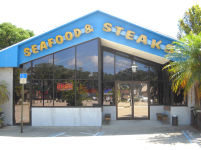 Sea Treasure Restaurant and Lounge Logo