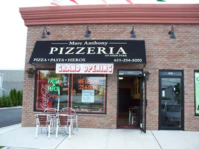 Marc Anthony Pizzeria Logo