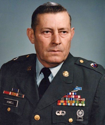 CSM Marion S. Howell, -a Solider, a signalman and a hero