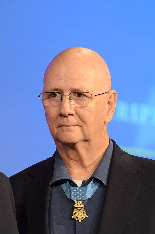 Medal of Honor: Allen James Lynch – Vietnam War – December 15, 1967