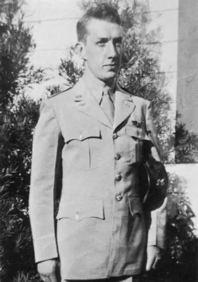 Medal of Honor, Darrell R. Lindsey – World War II – August 9, 1944