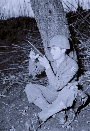 Medal of Honor: Floyd K. Lindstrom – World War II – November 11, 1943