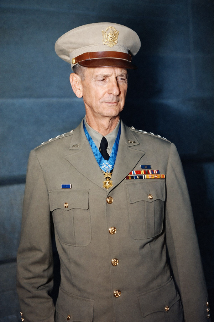 Medal of Honor: Jonathan M. Wainwright – U.S. Army – World War II