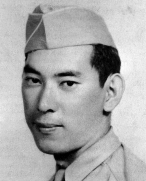 Medal of Honor: Robert Toshio Kuroda, World War II, October 20, 1944