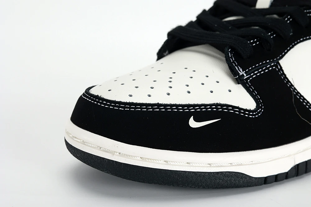BATMAN DUNK LOW REPS　