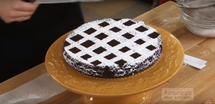 Checkered pattern on cake.