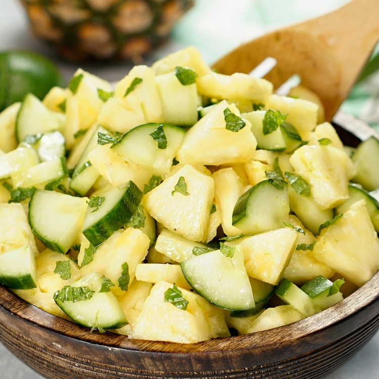 Pineapple Cucumber Salad With Zesty Lime Dressing