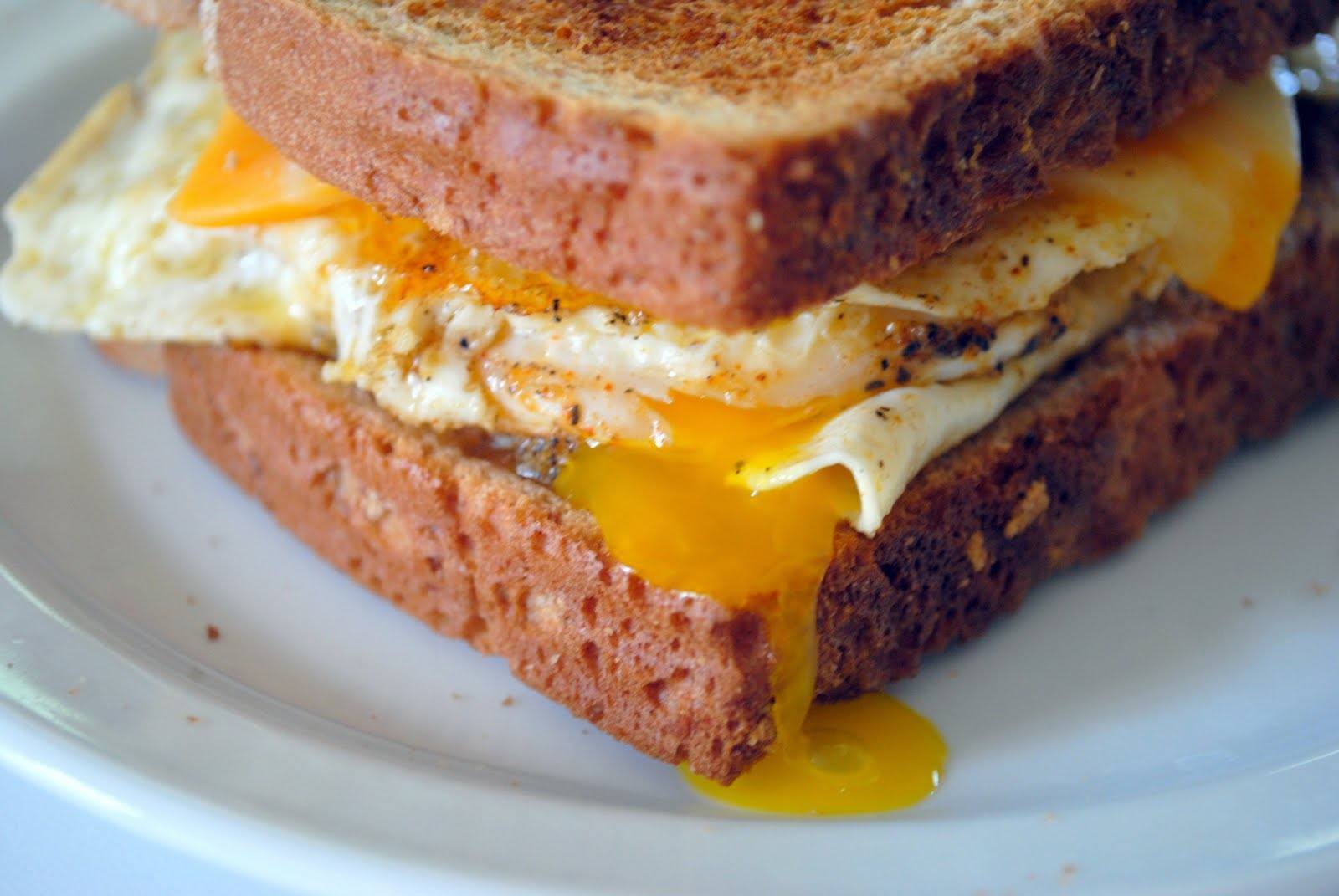 11 Things You Should Put a Fried Egg On