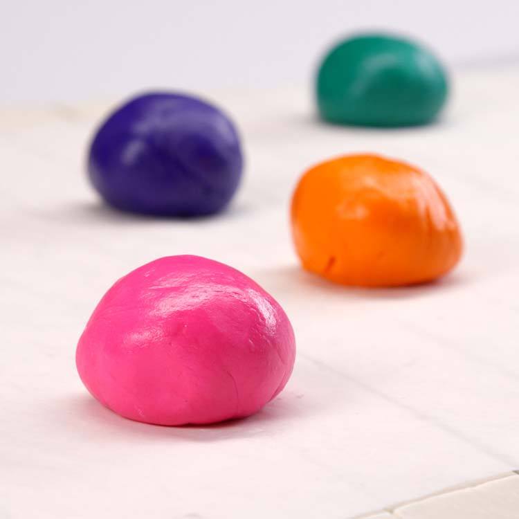 Homemade Marshmallow Playdough