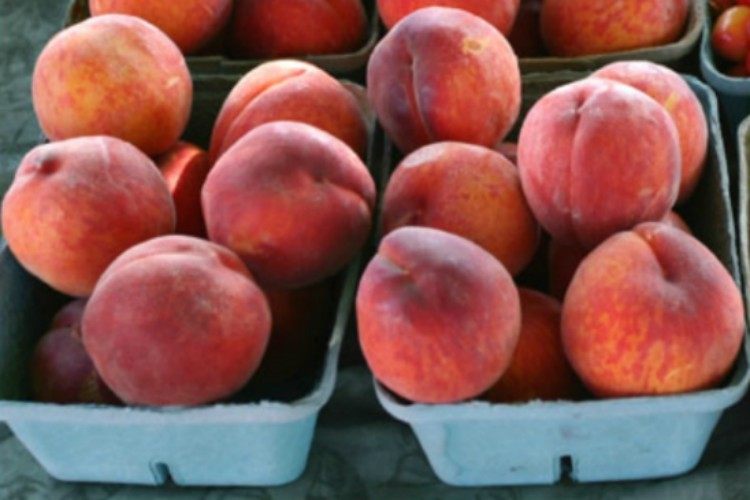 The Easiest Ways to Soften Peaches in a Flash