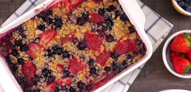Baked Oatmeal Breakfast Casserole