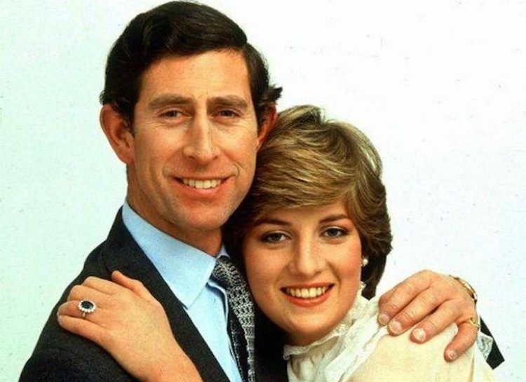 The Odd Detail in Most Photos of Diana and Charles
