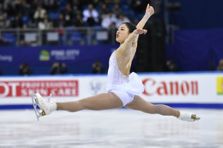 21 Photos That Prove Figure Skating Is the Hardest, Most Insane Sport