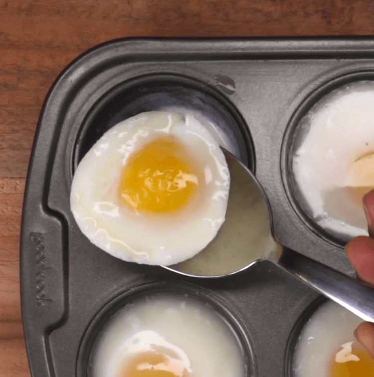 muffin tin poached eggs scooping