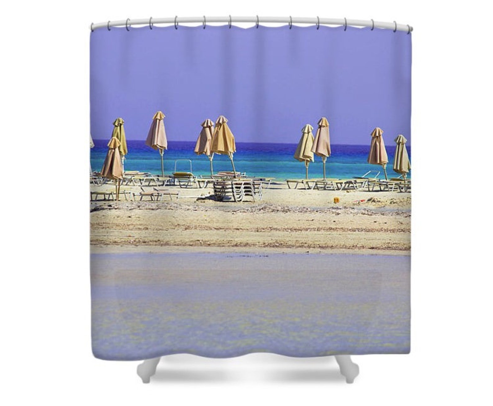 21 of the Most Amazing Shower Curtains We’ve Ever Seen