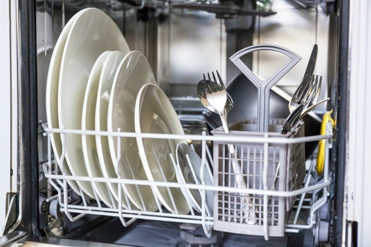 Why You Should Never Rinse Your Dishes Before Putting Them In The