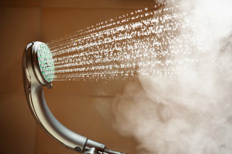 6 Unexpected Ways You’re Hurting Your Skin— With Your SHOWER
